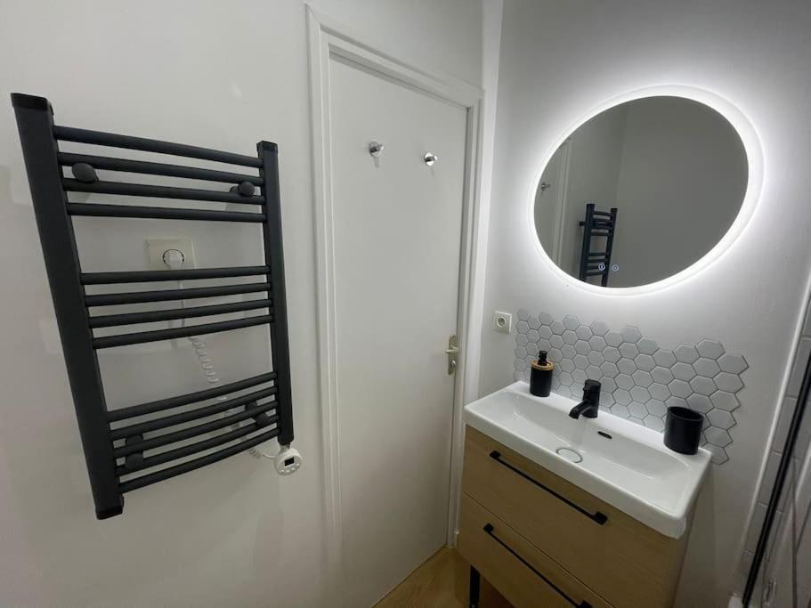 Apartment Vieux-lille - 2 Personnes *